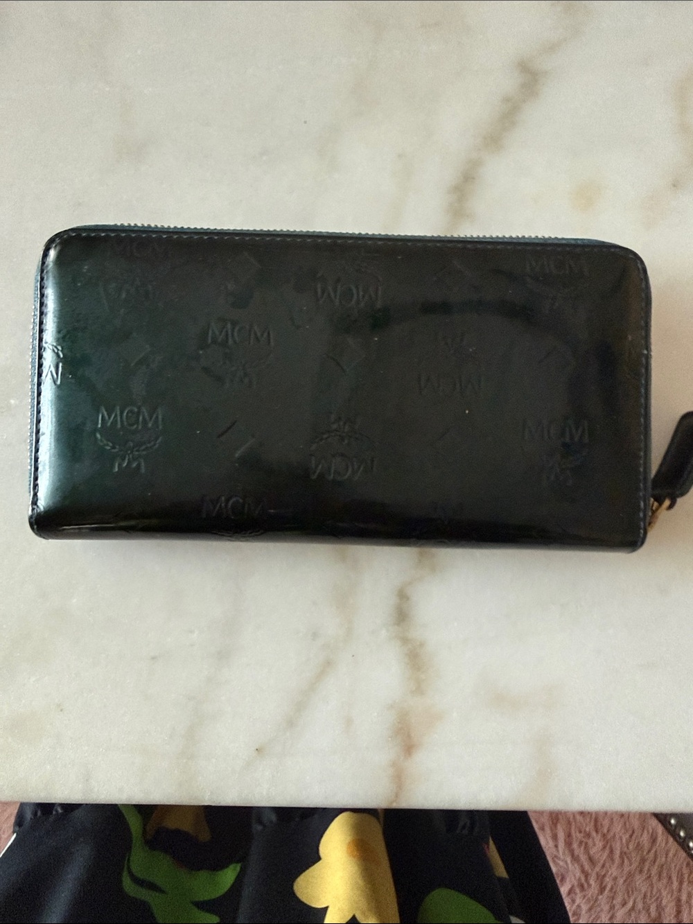 MCM Black Patent Leather Zip Wallet with Gold Plaque - Picture 6 of 15
